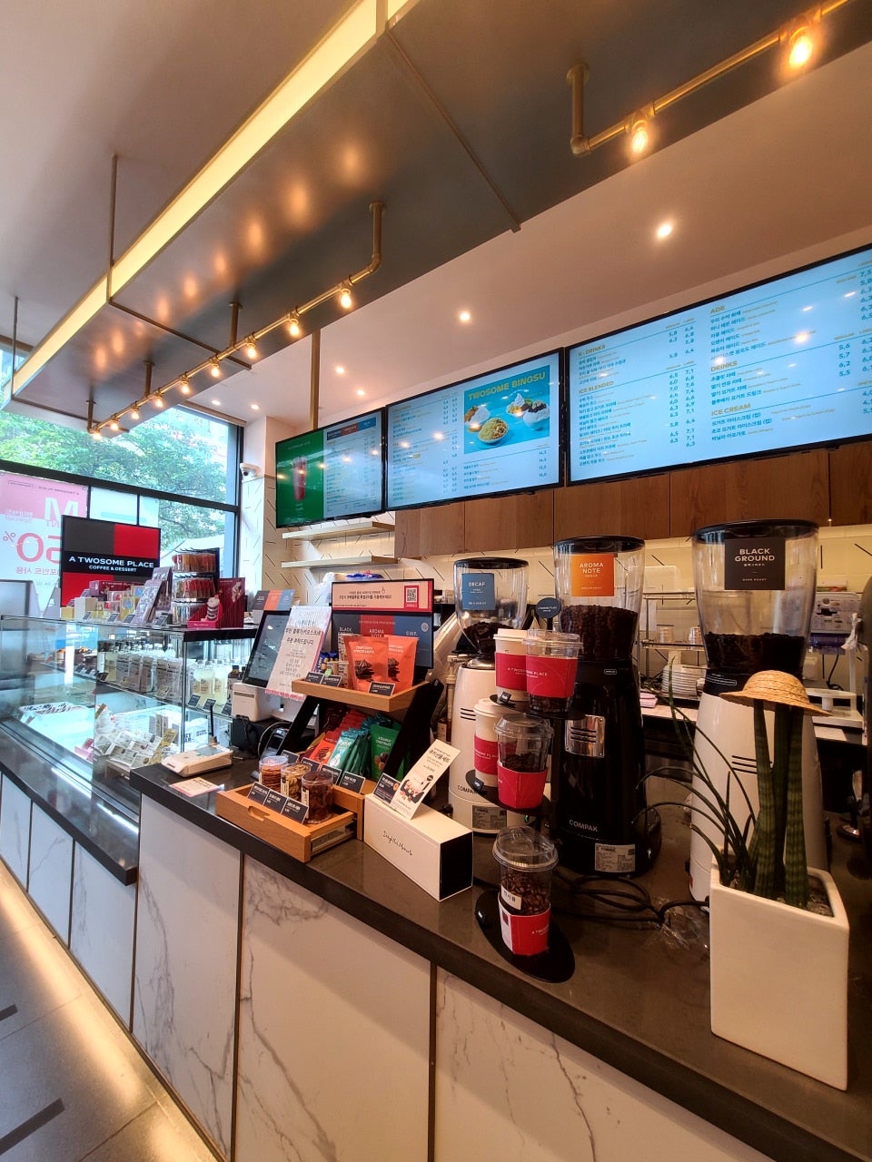 분당★오토운영 투썸플레이스★월매출 7천만원대★위치 공개★다 돌아보고 오십시요