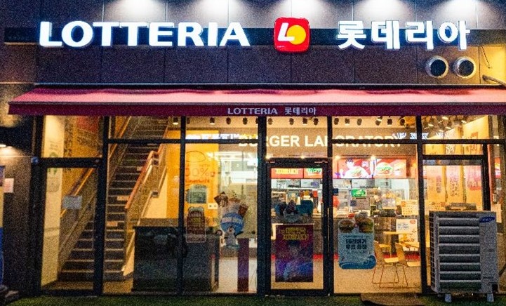 ★【서울  】→《롯데리아창업비용 》매출 1억1천만원순수익 1900만 