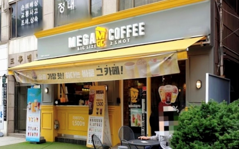 [고양시 덕양구 메가커피] 성수기매출4400만/배달X/신형매장/권리 2.5억 양도