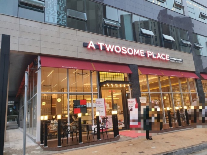 ★용인★투썸플레이스 창업! / 경쟁업체 입점 완! / 리뉴얼 완료! / 오토 운영