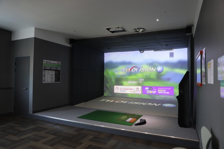 ★평택★골프존파크 / NX 8대! / 모션플레이트 /주차시설 굉장히 좋습니다!  