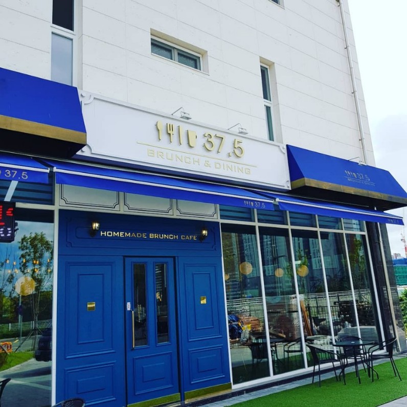 ★안성★37.5브런치카페 창업!/80평 매장 대형커피!/누구나 원하는 매장!