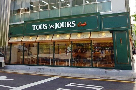 ★의정부★뚜레쥬르 창업!/창업몰 단독진행 매장!/영화관 앞 위치!/홀 비중 높음!