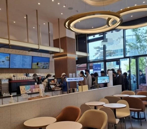 ★『도봉구 투썸플레이스 창업』여성창업추천 고매출창업 순익2500이상 오토창업★