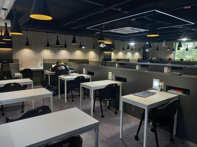 ★강동구★스터디카페 창업! / 무인운영! / 안정적 수입! / 경쟁업체 입점 완!