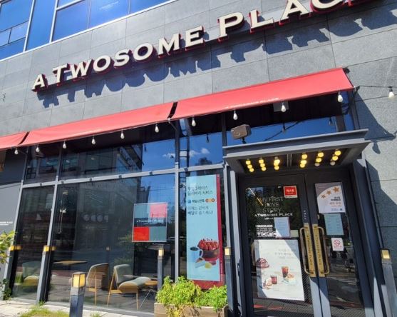 ■순익 1100만원 이상■진짜 특급 매장■투썸플레이스■리뉴얼 없음/상권 최고