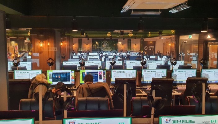 ★서울시 서초구 아이센스리그PC방 80평★ 역세권 유동인구多 고매출매장 초보창업 