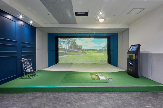 ★『성남 골프존 창업』룸6개 오토운영 순익1400만 단독주차장사용 S급 매장★