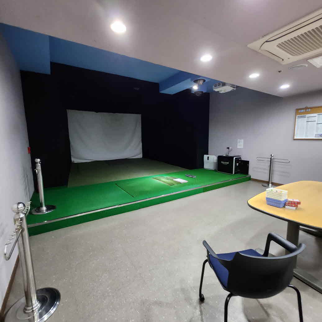 【성남 스크린골프 ⛳】→ 《주차A급 고수익창업 초보창업 스크린골프창업》 