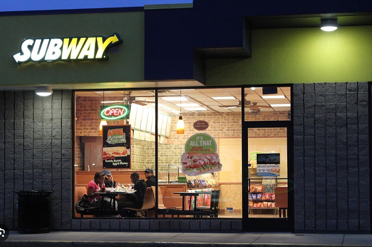 『 천안』《고매출 서브웨이  창업》월수익 1200만/ 유동인구多多