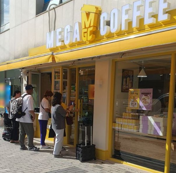 ＊메가커피＊서울시 동대문 배달10프로 권리1.2억 신형매장 매출3000만원