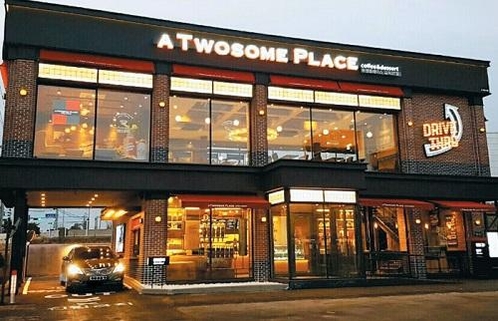 『 서울 장안동 』《지하철역세권 투썸플레이스 창업》월수익1500 만/ 유동인구多多