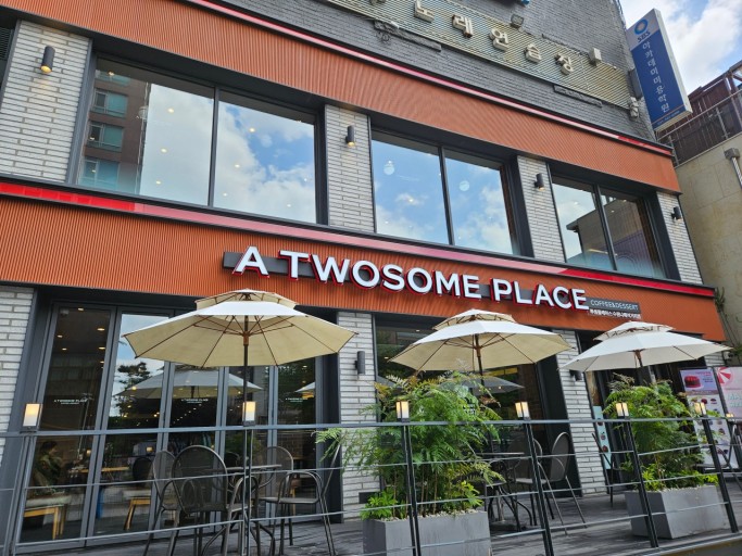 【고양시 투썸플레이스창업】◆부동산비용X／월고정비1년치일시납부／신형매장／매장특급◆