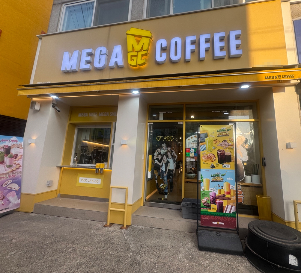 [인천 메가커피 창업]★매출 3800만★순수익900만★사거리 대로변★최신 시설★