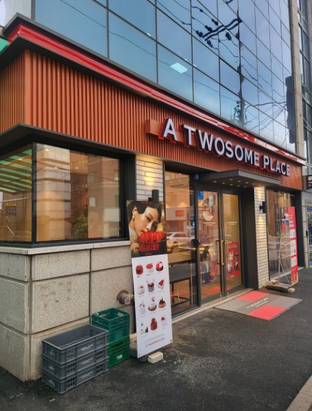 ◈NEW▶천안 투썸플레이스 양도양수창업◀ 평균매출 5800만↑／신형매장 /풀오토