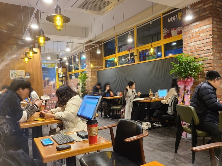 사진 2