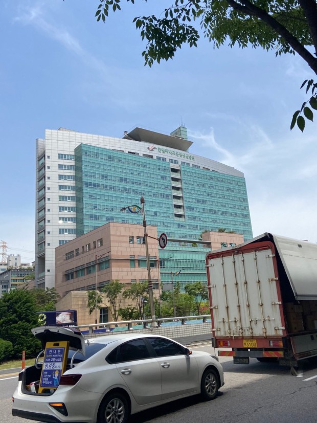 사진 3