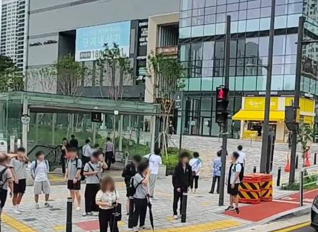 【용산구 메가커피 창업】월매출6000만원/월매출 높은매장 양도양수 기회