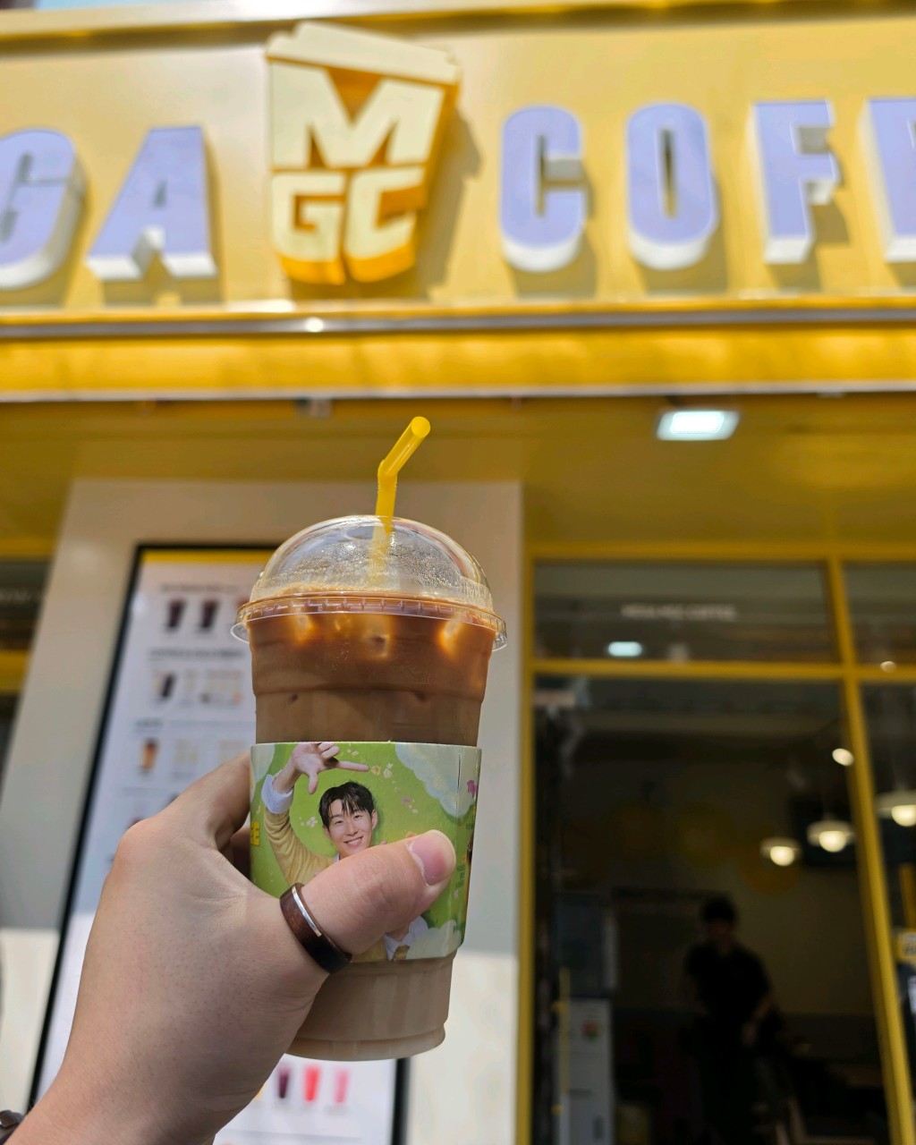◈안양 메가커피 창업◈{월평균 2400만}22년신규/배달10%/유동인구많은자리입점
