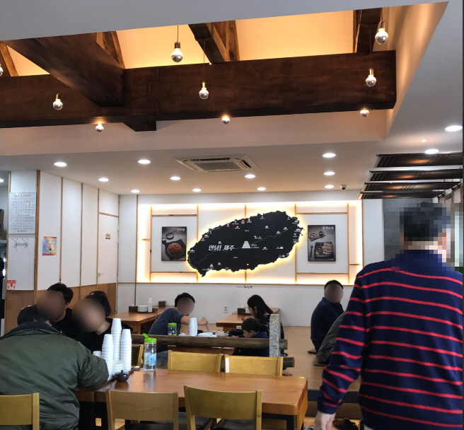 사진 2